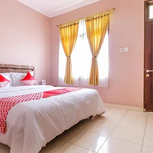 Oyo 2456 Purnama House Kuta ** Kuta (Bali)